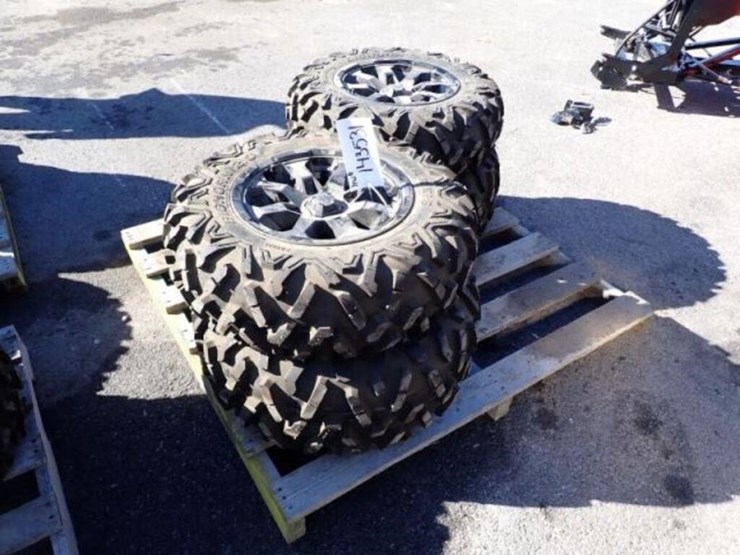 qty-of-(4)-maxxis-big-horn-2.0-side-by-side-image-2