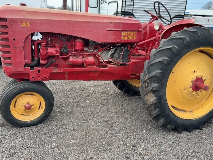 massey-ferguson-33-image-12