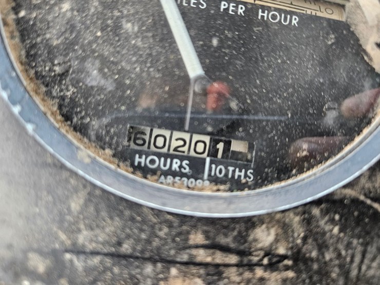 1974-john-deere-7520-image-46