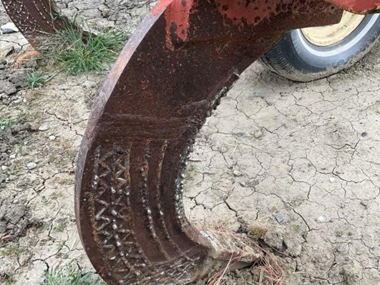 allis-chalmers-"style"-3-shank-pull-ripper-image-10