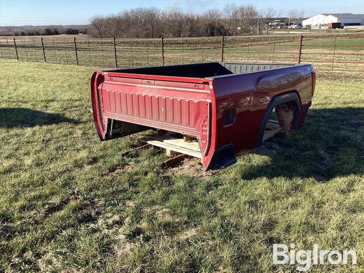 gmc-sierra-2500-image-1