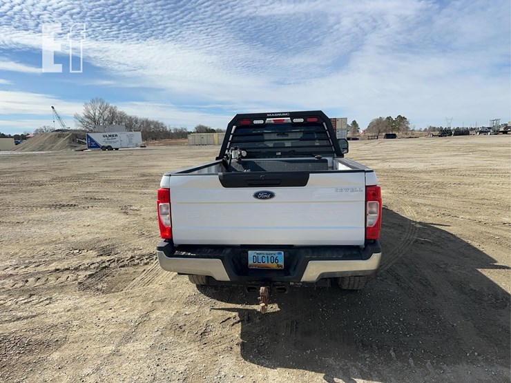 2020-ford-f350-xl-image-5