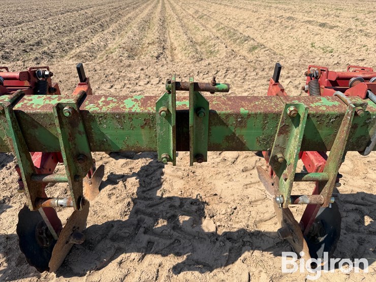 john-deere-400-image-9