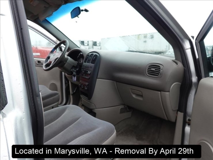 2002-dodge-caravan-image-22