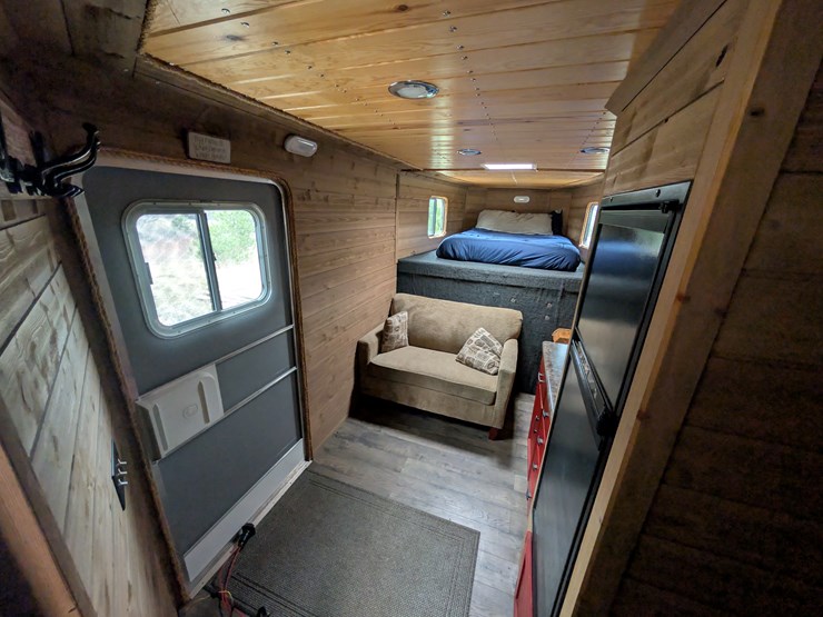 #282-•-2015-featherlite-29'-aluminum-gooseneck-horse-trailer-(wi-title)-(ridgeland,-wi)-image-39