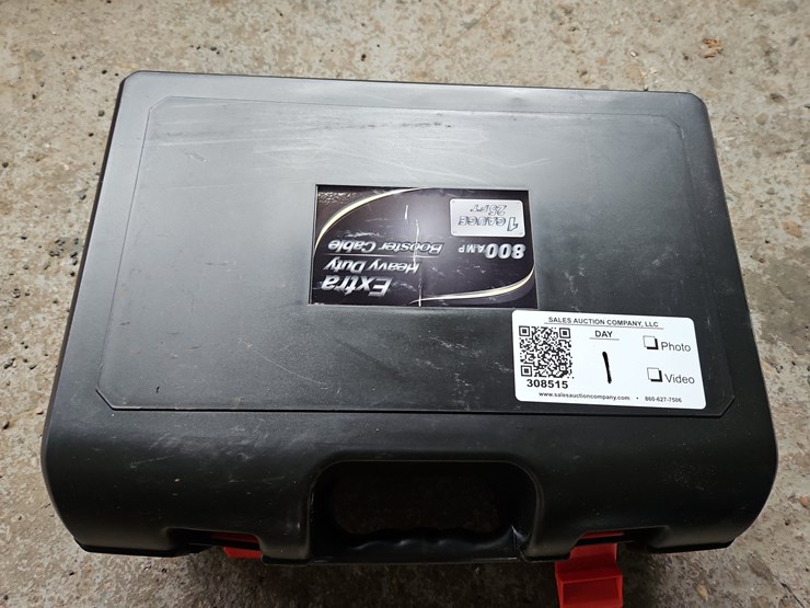 25'-heavy-duty-jumper-cables-image-2