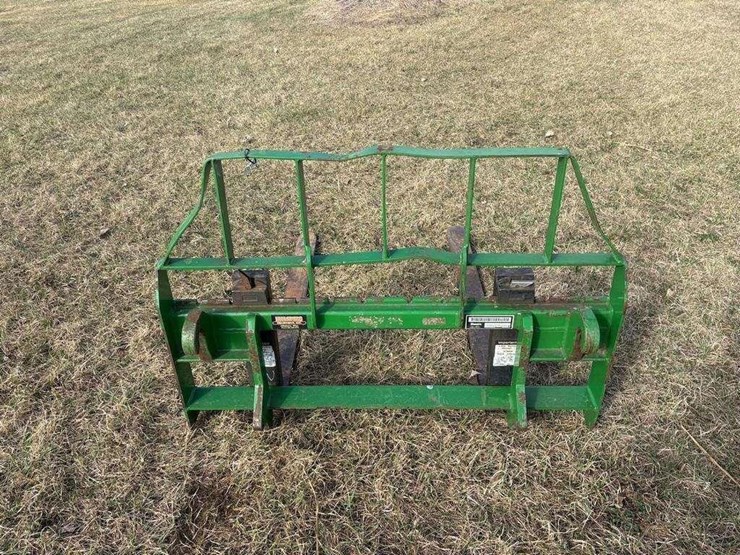 frontier-5500lb-loader-pallet-forks-image-4