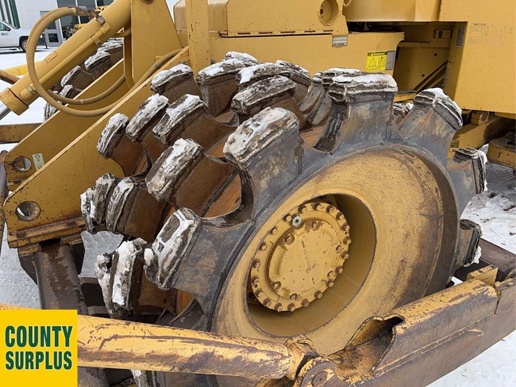 1993-caterpillar-815b-image-10