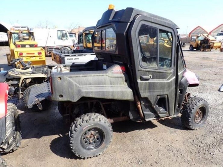 2015-honda-pioneer-700-image-5