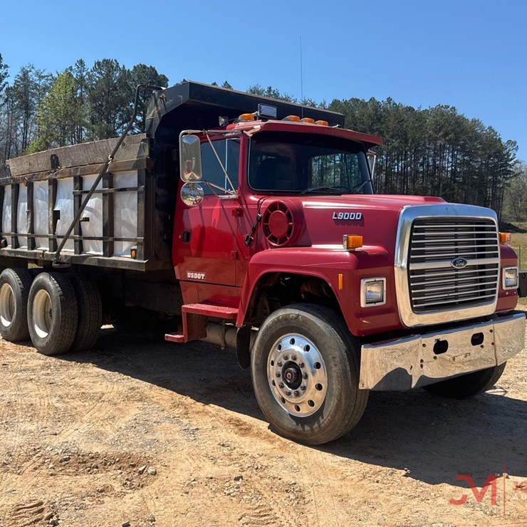 1994 FORD L9000