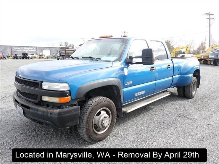 2002-chevrolet-3500-image-1