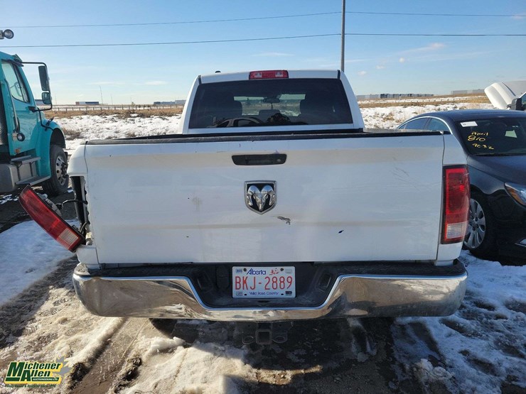 2013-dodge-1500-image-5