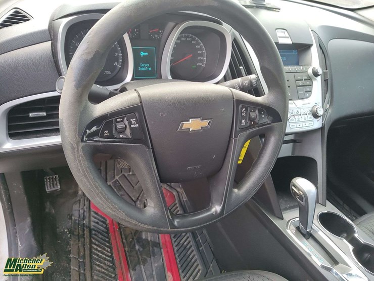 2013-chevrolet-equinox-image-14