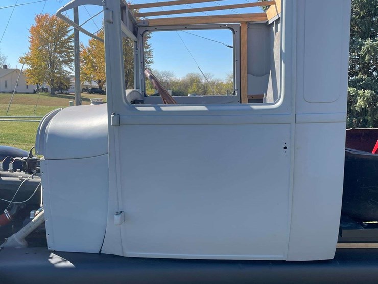 1928-ford-aa-wrecker-truck-image-48