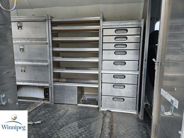 2011-mercedes-benz-sprinter-2500-image-23