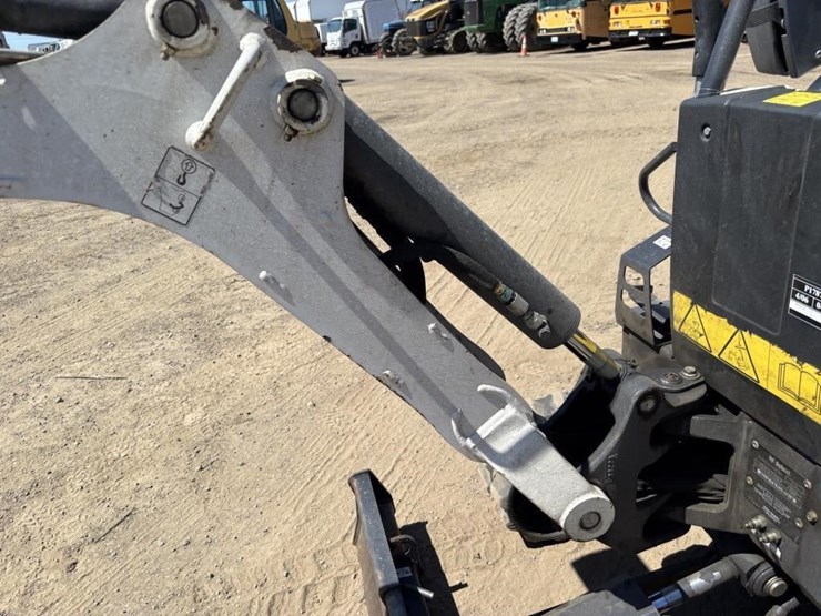 2020-bobcat-e10-image-20