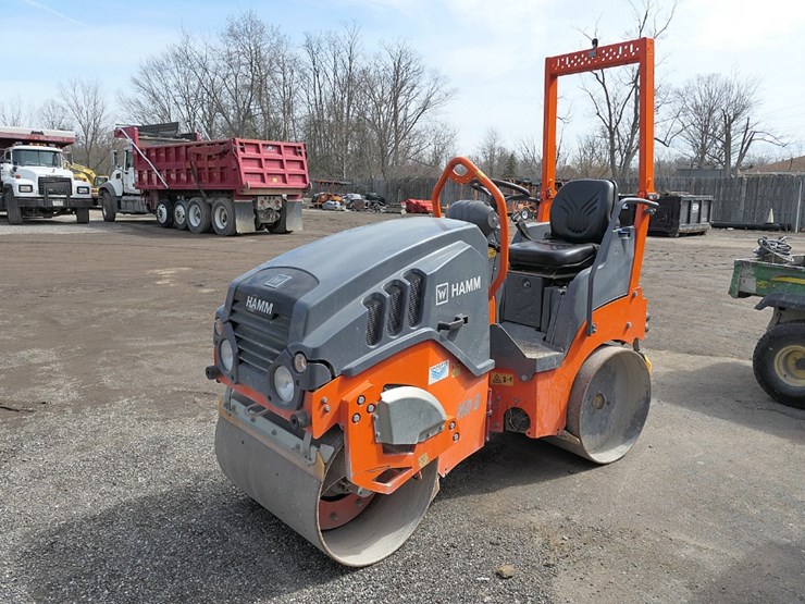 2020-hamm-hd8-image-1