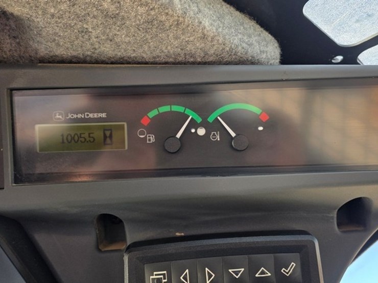 2023-deere-331g-image-77