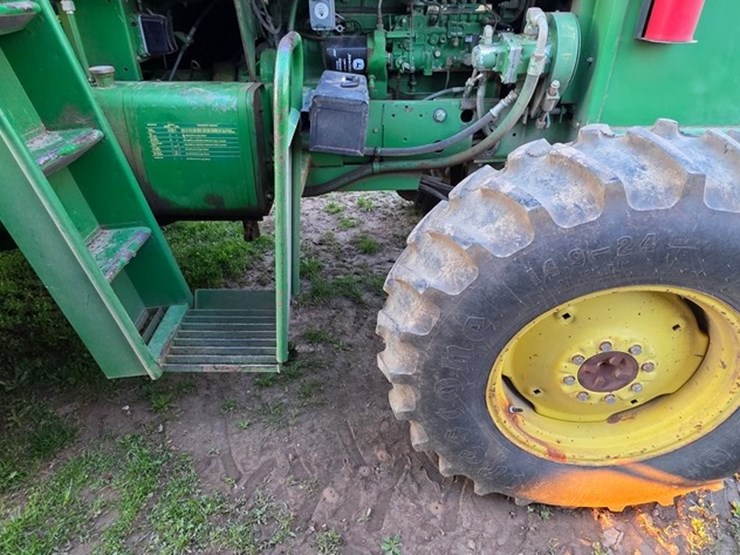 1991-john-deere-5730-image-16