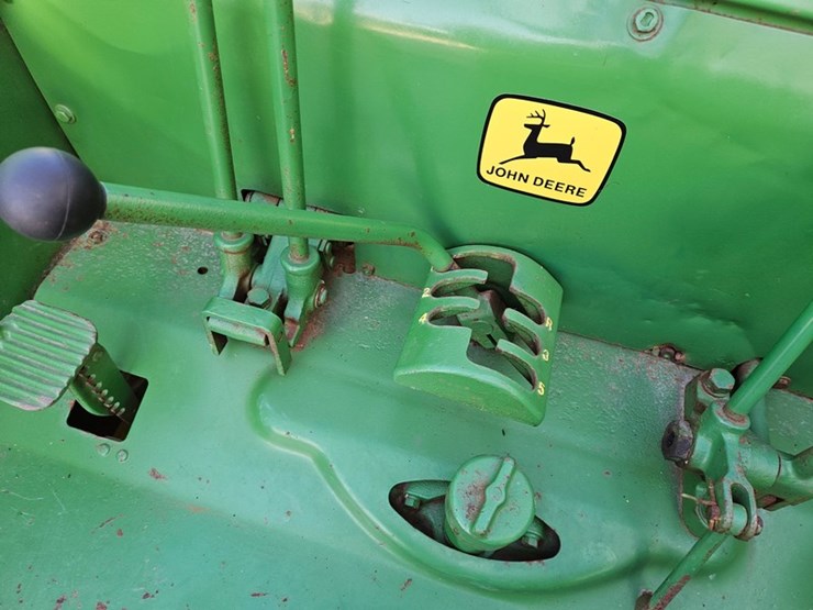 john-deere-r-image-23