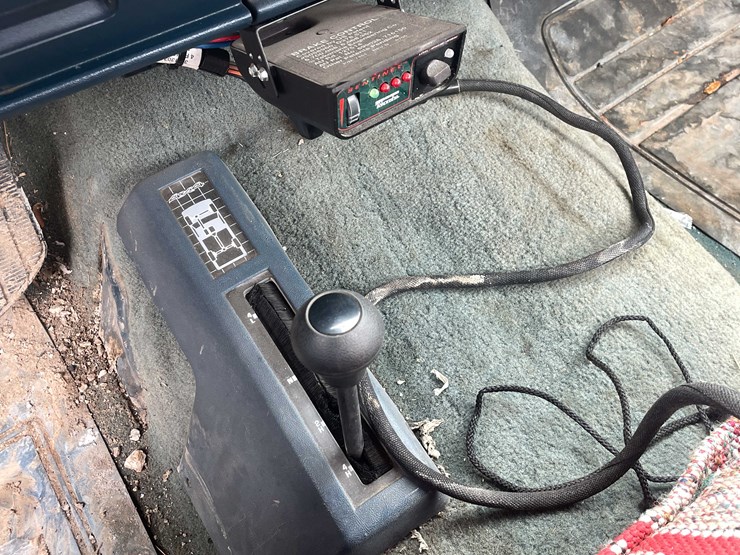 1988-chevrolet-silverado-1500-image-48