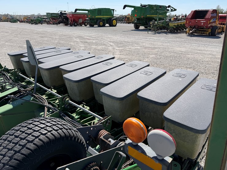 john-deere-1780-image-11