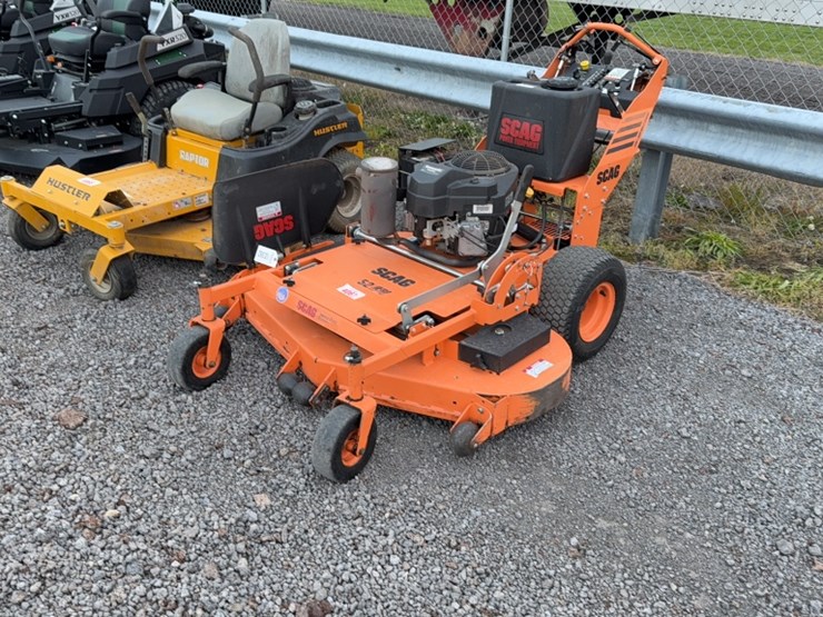 #4067-•-scag-zero-turn-walk-behind-mower-image-1