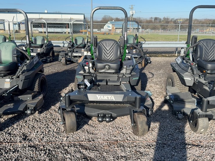 #4027-•-yakta-yxr-710-zero-turn-mower-image-2