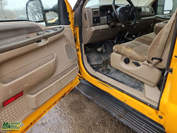 2002-ford-f350-image-17