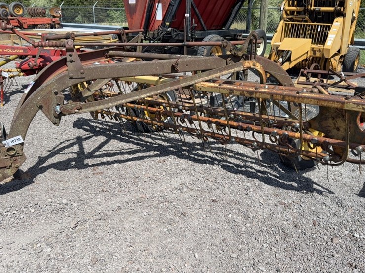 new-holland-256-image-1