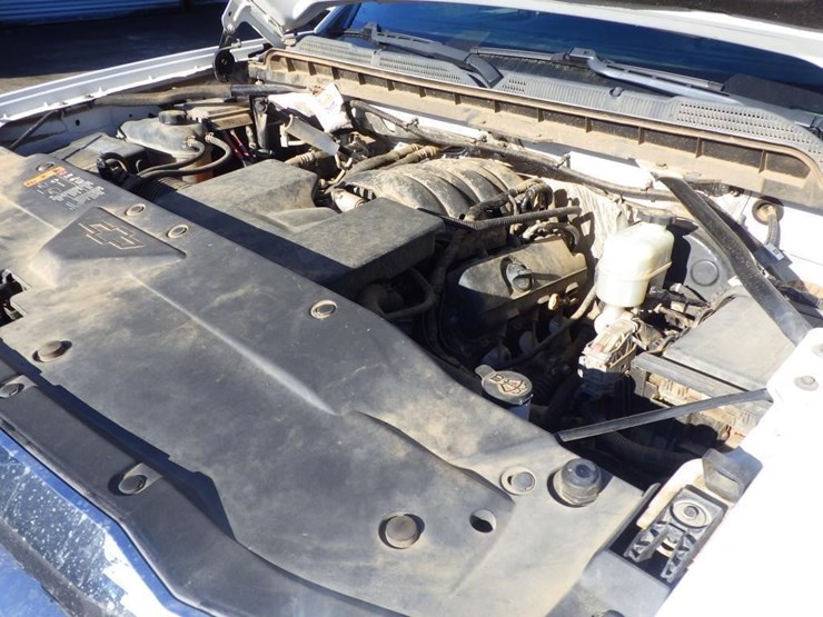 2018-chevrolet-1500-image-10