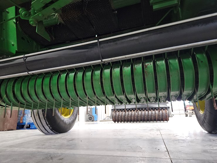 2023-john-deere-451m-image-5