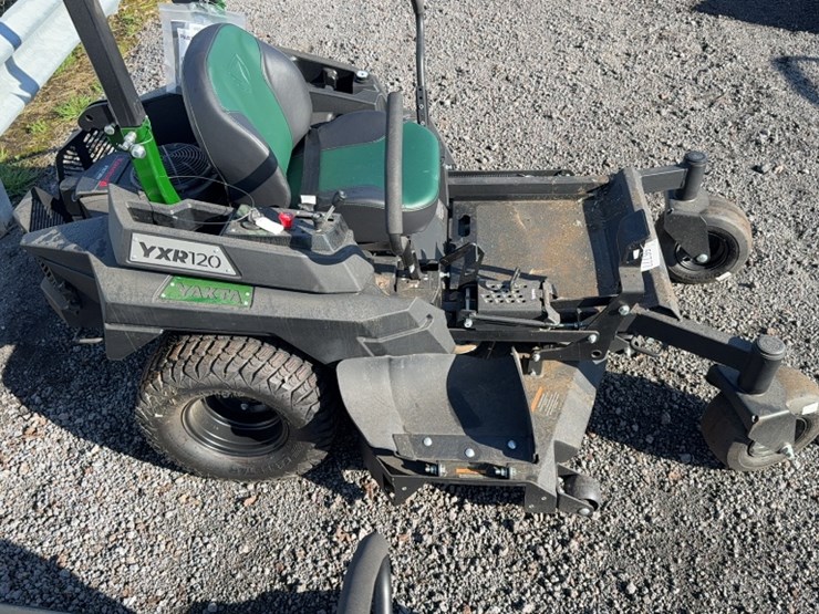 #4048-•-yakta-yxr-120-zero-turn-mower-image-7