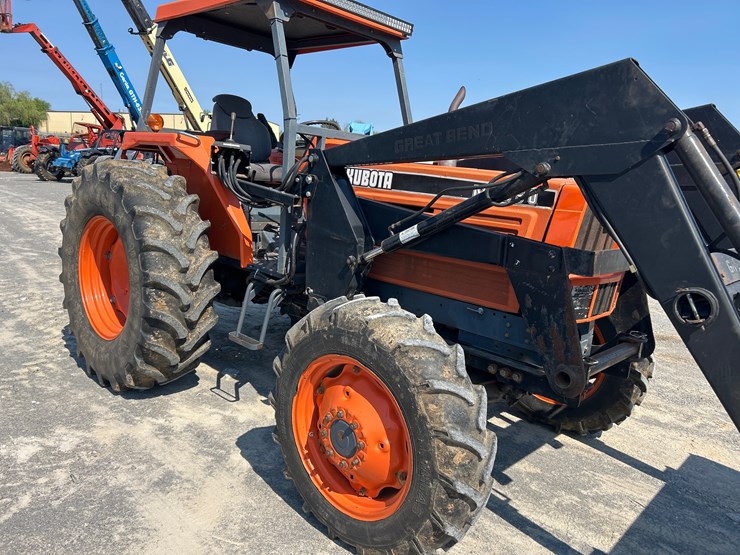 kubota-m7950-image-10