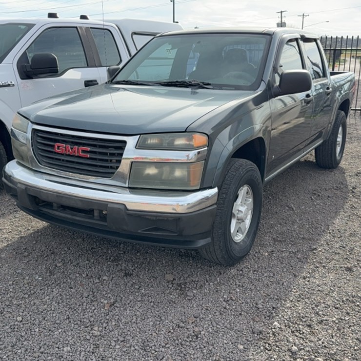 #4018 • 2006 GMC Z71 PICKUP TRUCK