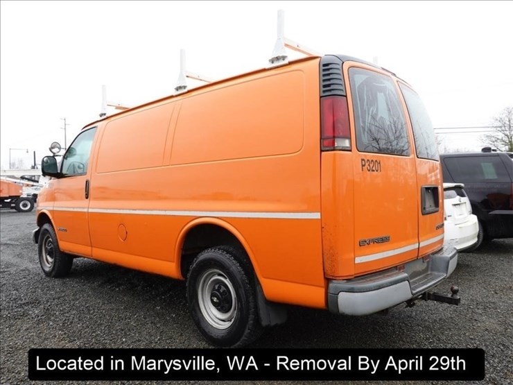 2001-chevrolet-3500-image-8