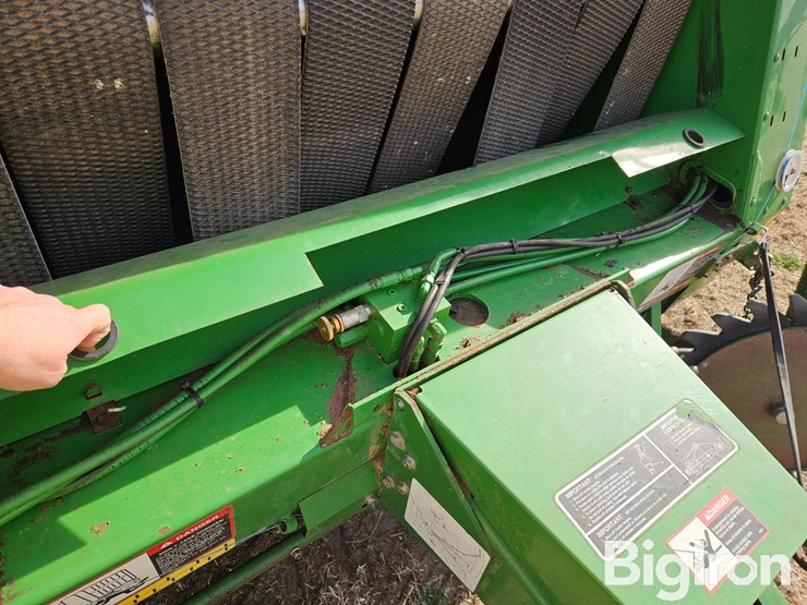 john-deere-567-image-13