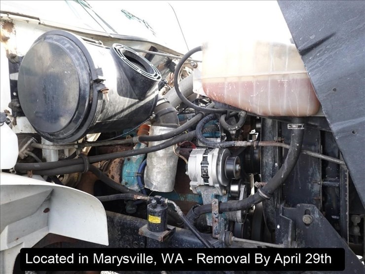 2001-international-4900-image-3