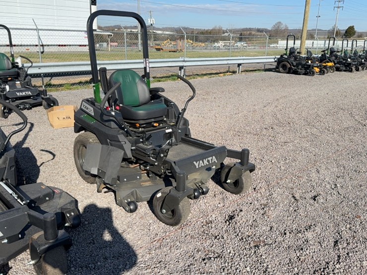#4070-•-yakta-yxr-320-zero-turn-mower-image-3