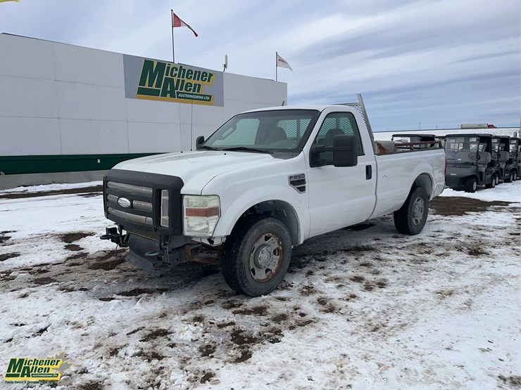 2009-ford-f250-image-1