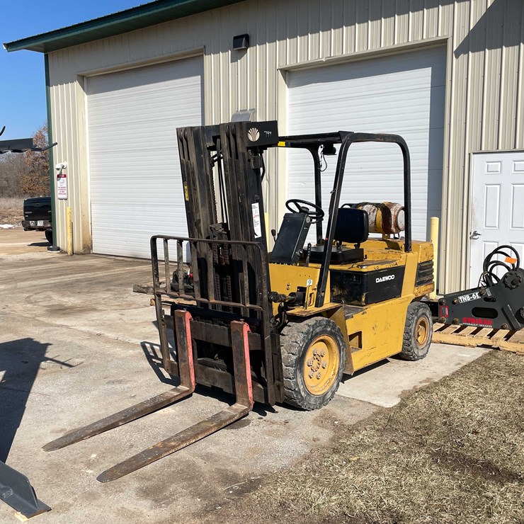 #352 • Daewoo Forklift LP (Shawano, WI)