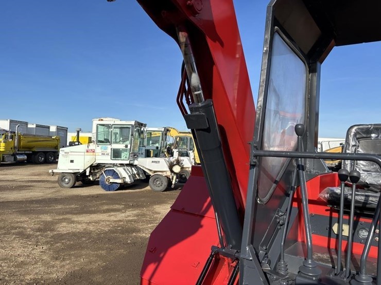 yanmar-yb20-image-16