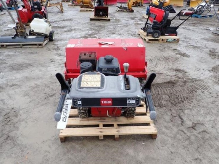 toro-power-broom-36-in.-walk-behind-rotary-broom-image-5