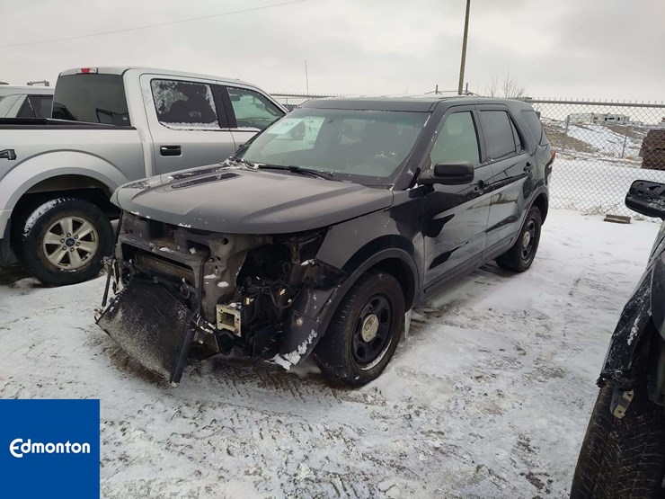 2017-ford-explorer-image-1