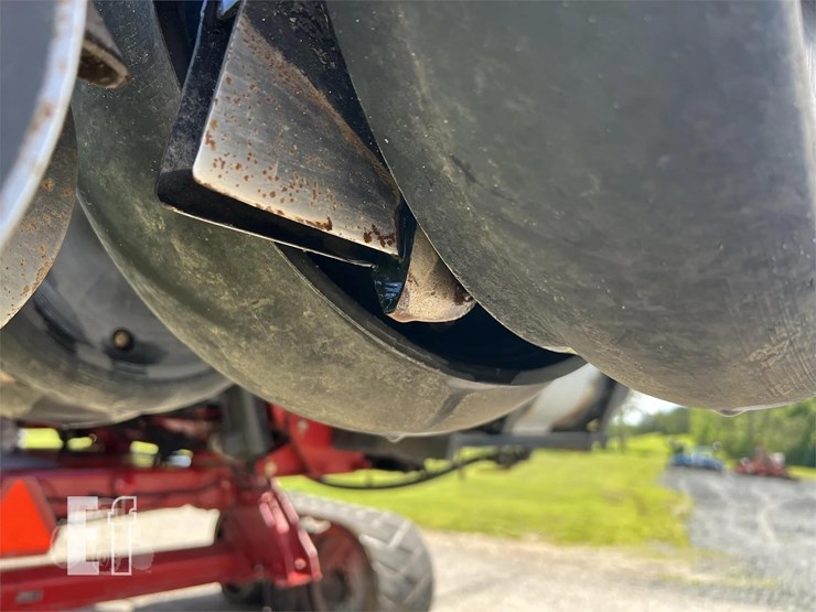 2014-case-ih-1245-image-5