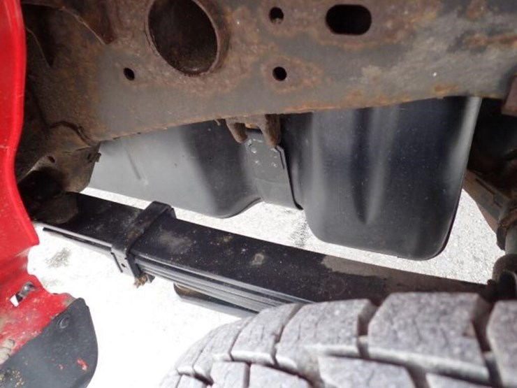 2022-chevrolet-2500hd-image-66