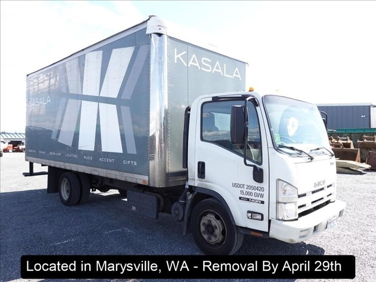 2014-isuzu-nqr-image-18