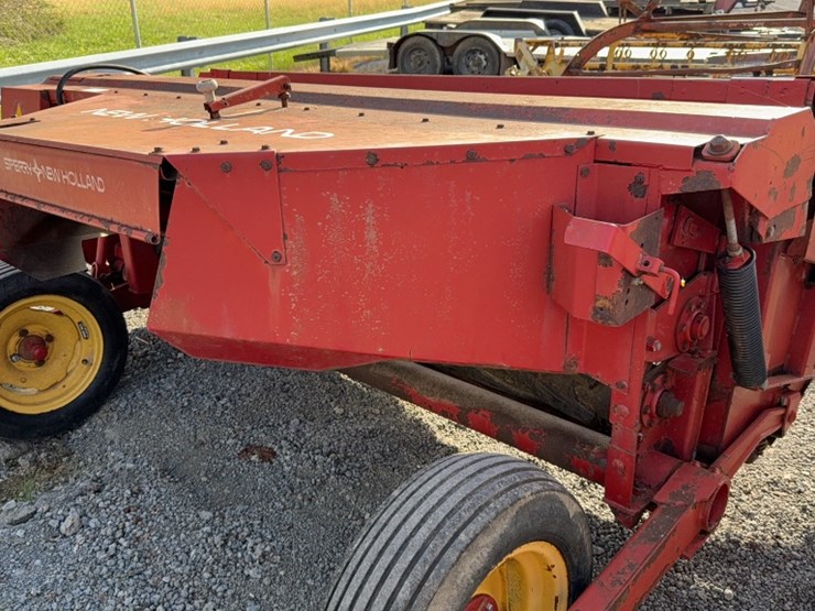 new-holland-474-image-4