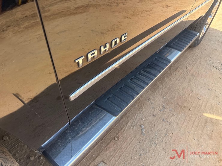 2016-chevrolet-tahoe-image-11