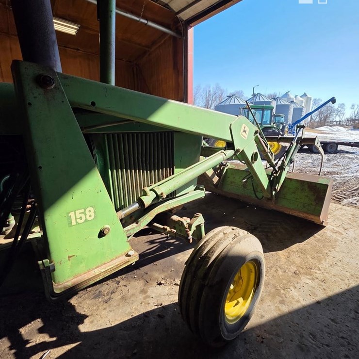 JOHN DEERE 158